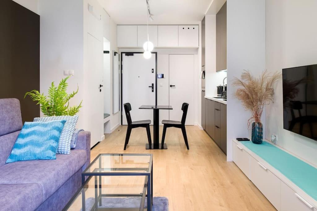 Modern Apt Next To Train Station คราคูฟ ภายนอก รูปภาพ